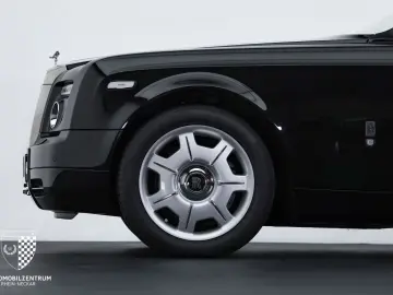 ROLLS ROYCE Phantom Drophead 1 of 50 Picnic Humper