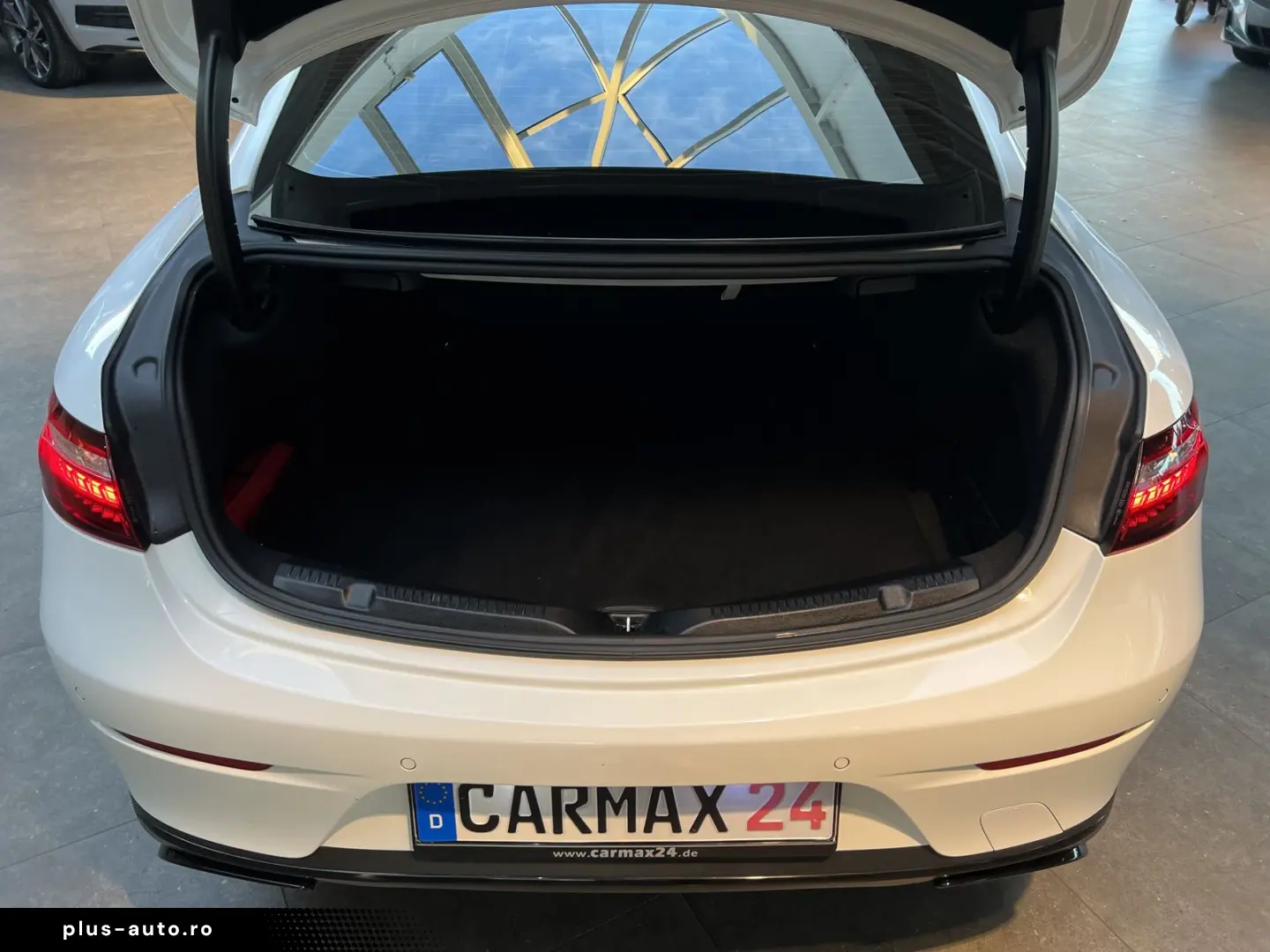 MERCEDES-BENZ E 200 E200 Avantgarde Navi Kamera Burm&hellip;