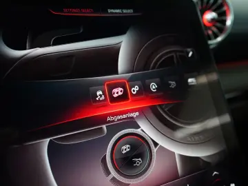 MERCEDES-BENZ SL 43 AMG PREMIUM PLUS & LEDER MANUFAK&hellip;