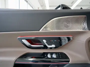 MERCEDES-BENZ SL 43 AMG PREMIUM PLUS & LEDER MANUFAK&hellip;