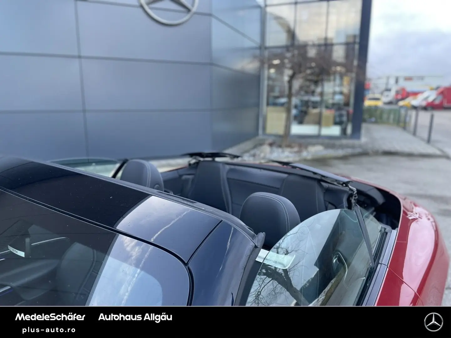 MERCEDES-BENZ SL 43 AMG Night 20  Dynamic  Distronic HuD 360