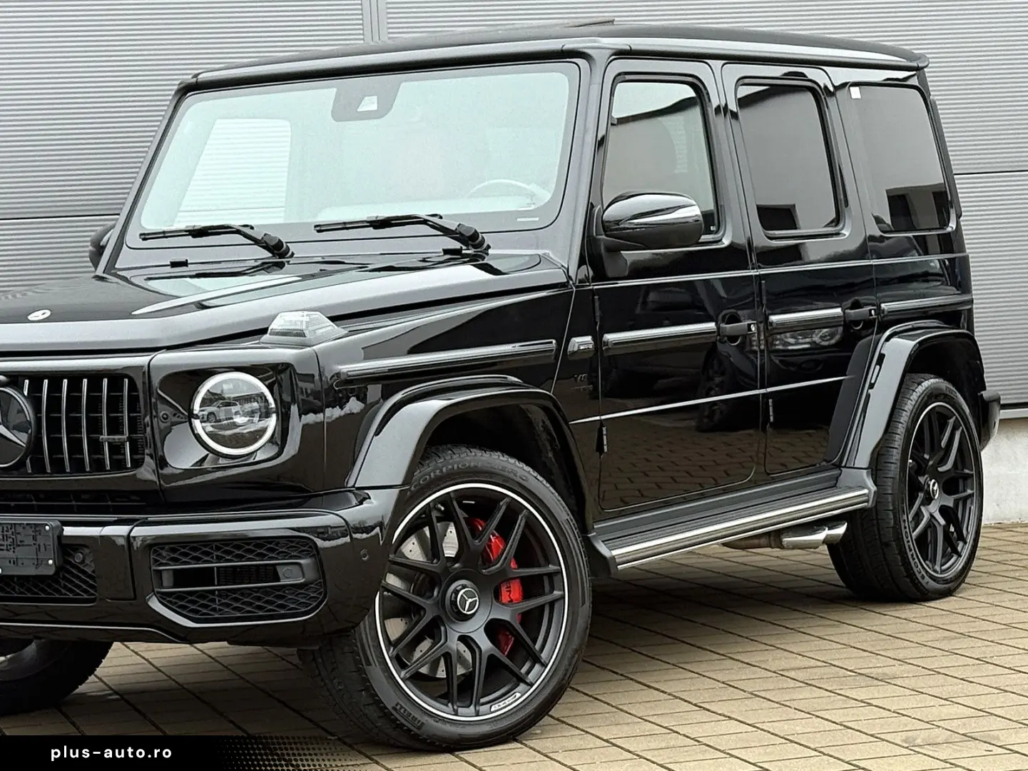 MERCEDES-BENZ G63 AMG Superior Night Paket II Burmester