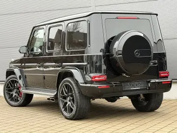 MERCEDES-BENZ G63 AMG Superior Night Paket II Burmester