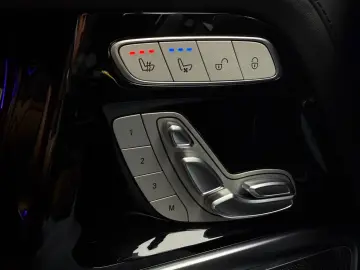 MERCEDES-BENZ G63 AMG Superior Night Paket II Burmester