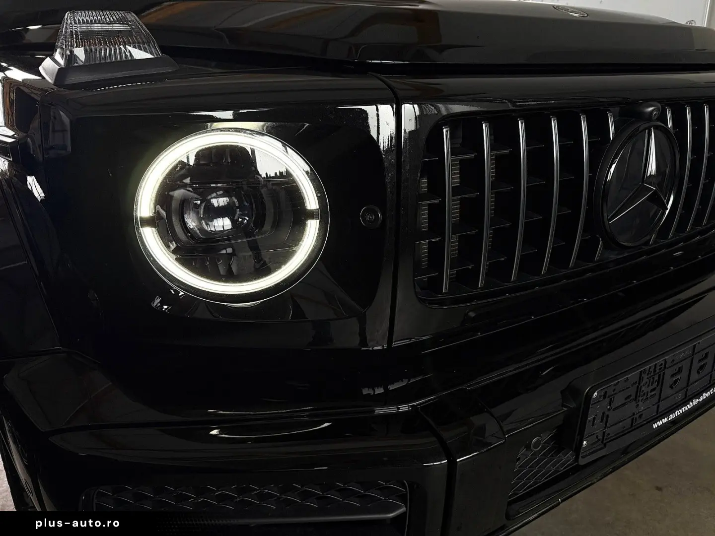 MERCEDES-BENZ G63 AMG Superior Night Paket II Burmester