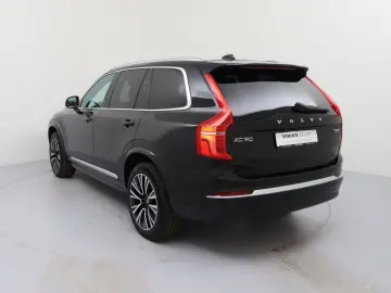 VOLVO XC90 T8 Core Recharge Plug-In Hybrid AWD ACC LED