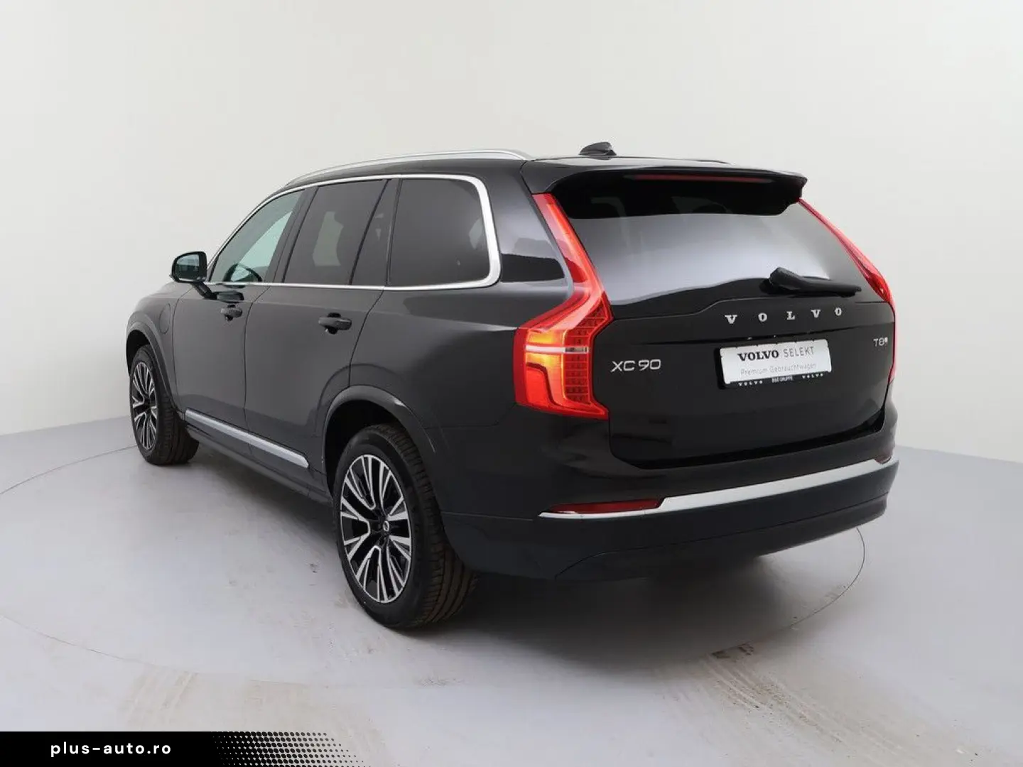 VOLVO XC90 T8 Core Recharge Plug-In Hybrid AWD ACC LED