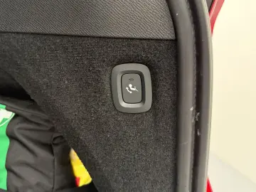 VOLVO XC90 T8 Core Recharge Plug-In Hybrid AWD ACC LED