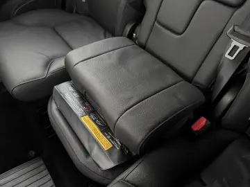 VOLVO XC90 T8 Core Recharge Plug-In Hybrid AWD ACC LED