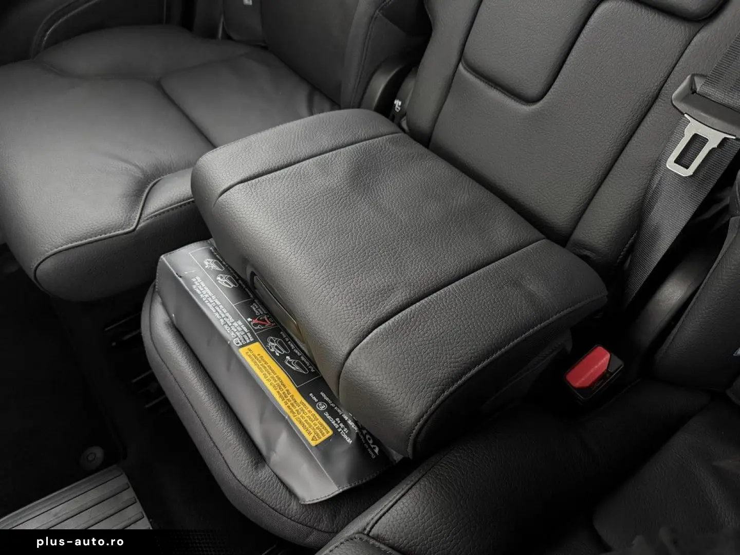 VOLVO XC90 T8 Core Recharge Plug-In Hybrid AWD ACC LED