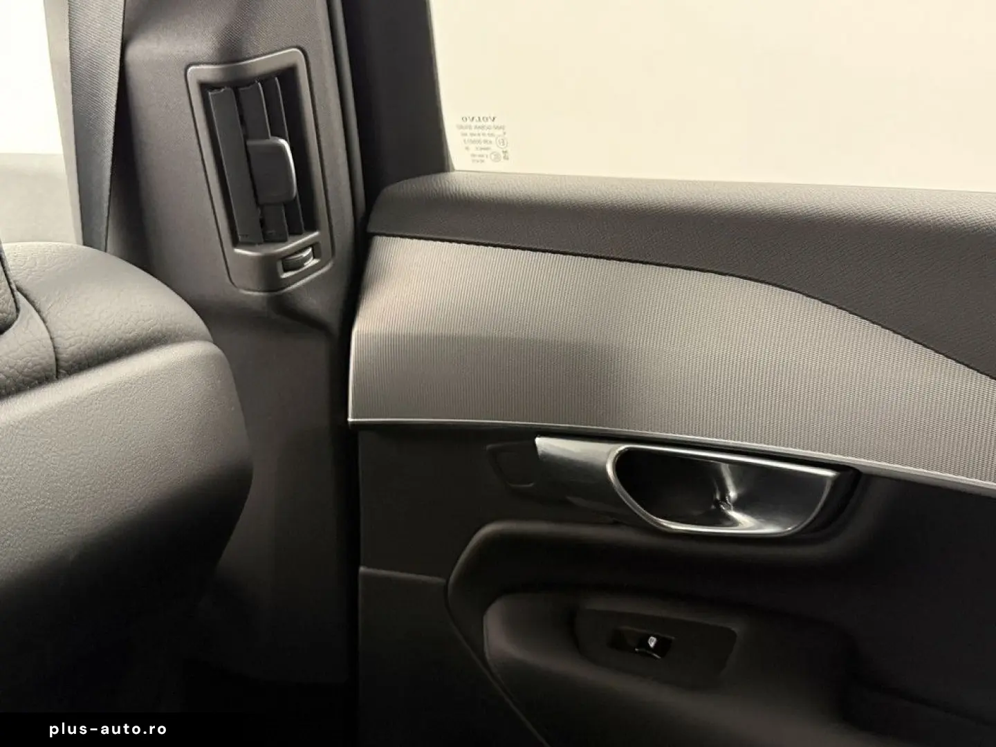 VOLVO XC90 T8 Core Recharge Plug-In Hybrid AWD ACC LED