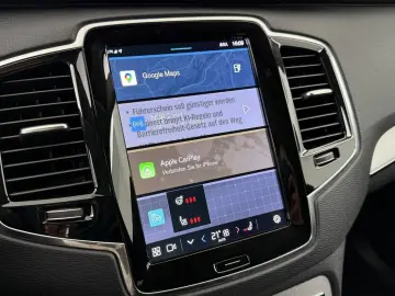 VOLVO XC90 T8 Core Recharge Plug-In Hybrid AWD ACC LED