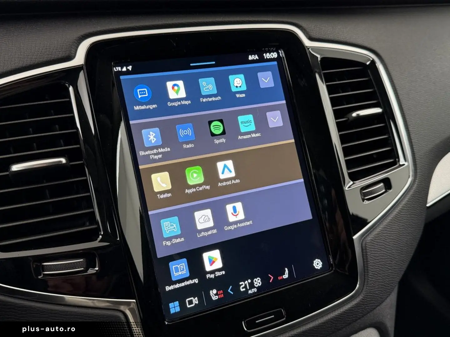 VOLVO XC90 T8 Core Recharge Plug-In Hybrid AWD ACC LED