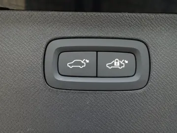 VOLVO XC90 Plus BrightT8 AWD HeadUP 360 B&W FourC Pano