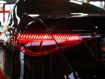 Mercedes-Benz S 400 d L 4Matic PANO KEY SOFT DIST 360