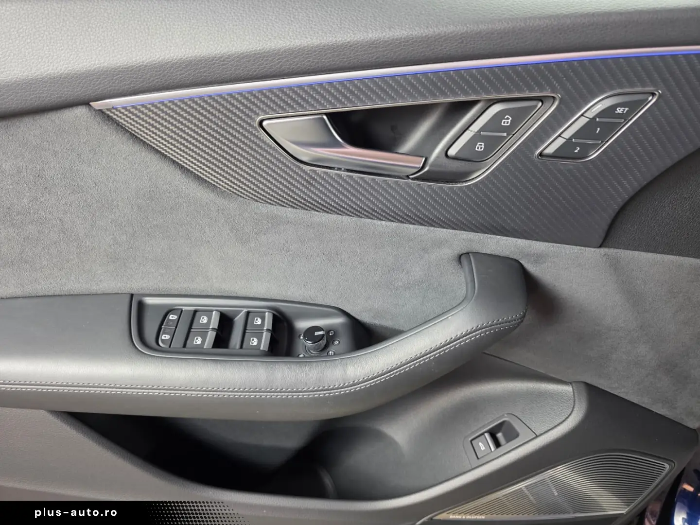 AUDI RS Q8 QUATTRO 4.0 V8441 A8 600CP 2024