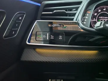 AUDI RS Q8 QUATTRO 4.0 V8441 A8 600CP 2024