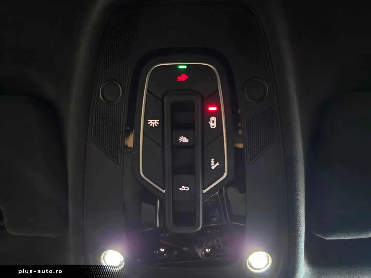 AUDI RS Q8 QUATTRO 4.0 V8441 A8 600CP 2024