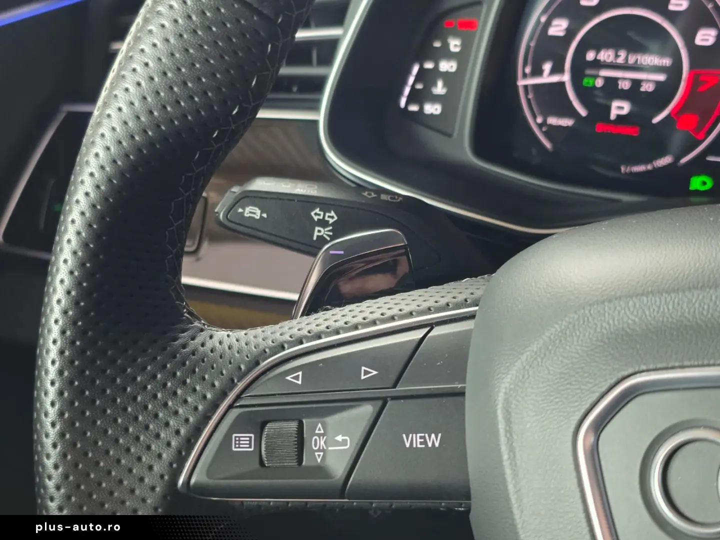 AUDI RS Q8 QUATTRO 4.0 V8441 A8 600CP 2024