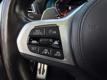 BMW X3 xDrive 30 d M SPORT AHK PANO LASER HUD ACC