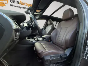 BMW X3 xDrive 30 d M SPORT AHK PANO LASER HUD ACC