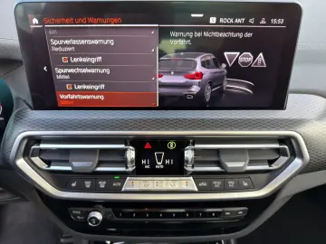 BMW X3 xDrive 30 d M SPORT AHK PANO LASER HUD ACC