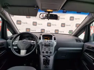 Opel Zafira 1.6 – Benzină