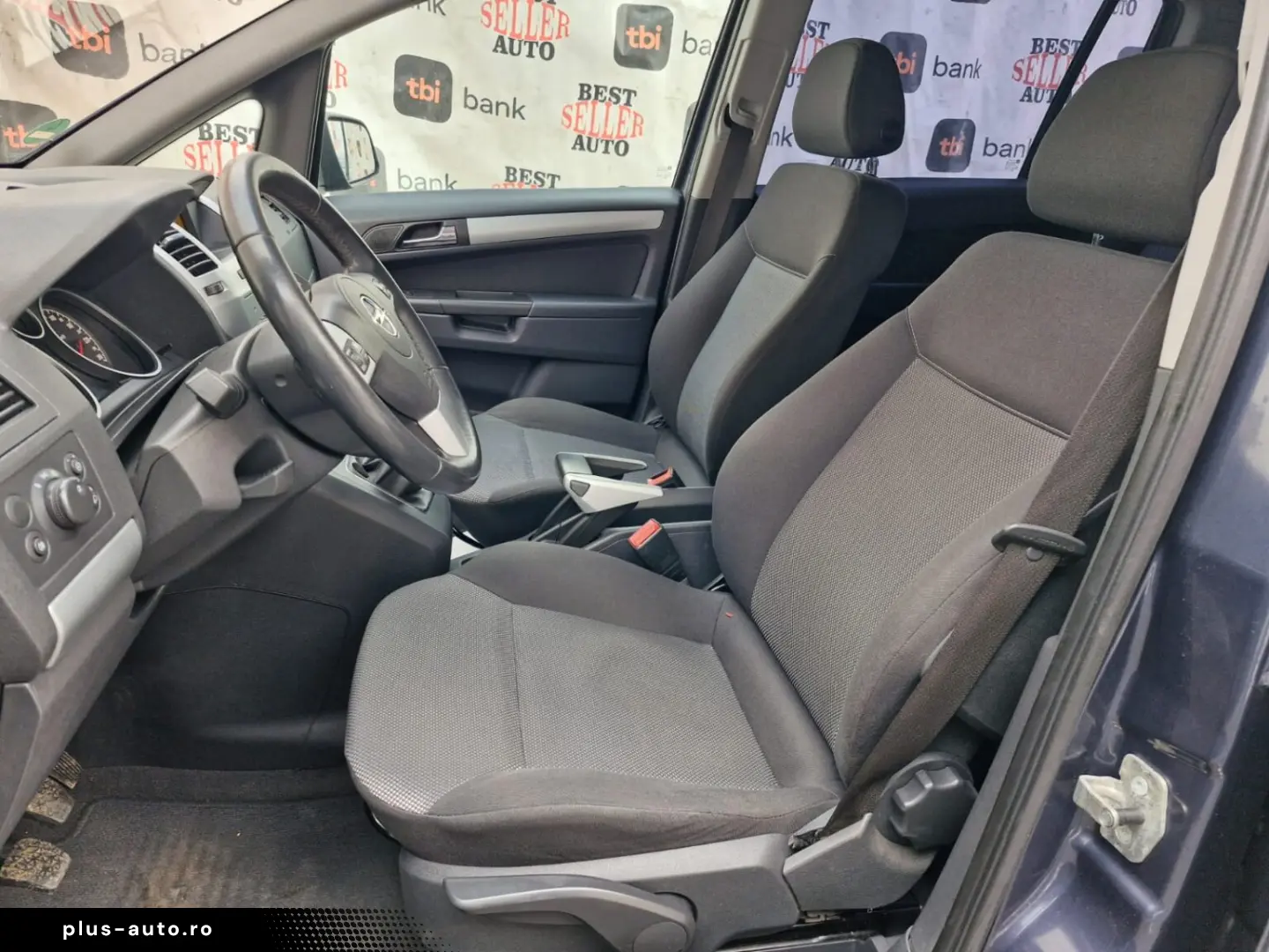 Opel Zafira 1.6 – Benzină