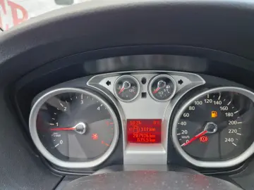 Ford Focus 1.6 TDCi   Diesel   Manual   2011