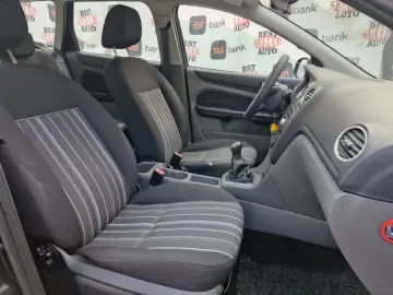 Ford Focus 1.6 TDCi   Diesel   Manual   2011