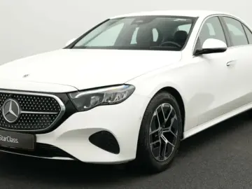 MERCEDES-BENZ E 200 Lim. Avantgarde LED Kamera Totw Apple