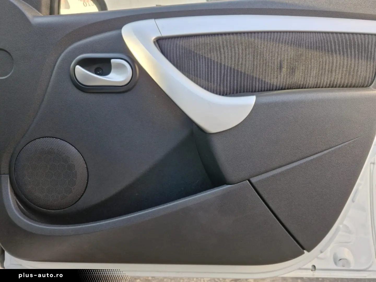 Dacia Logan MCV   Benzină   Manual