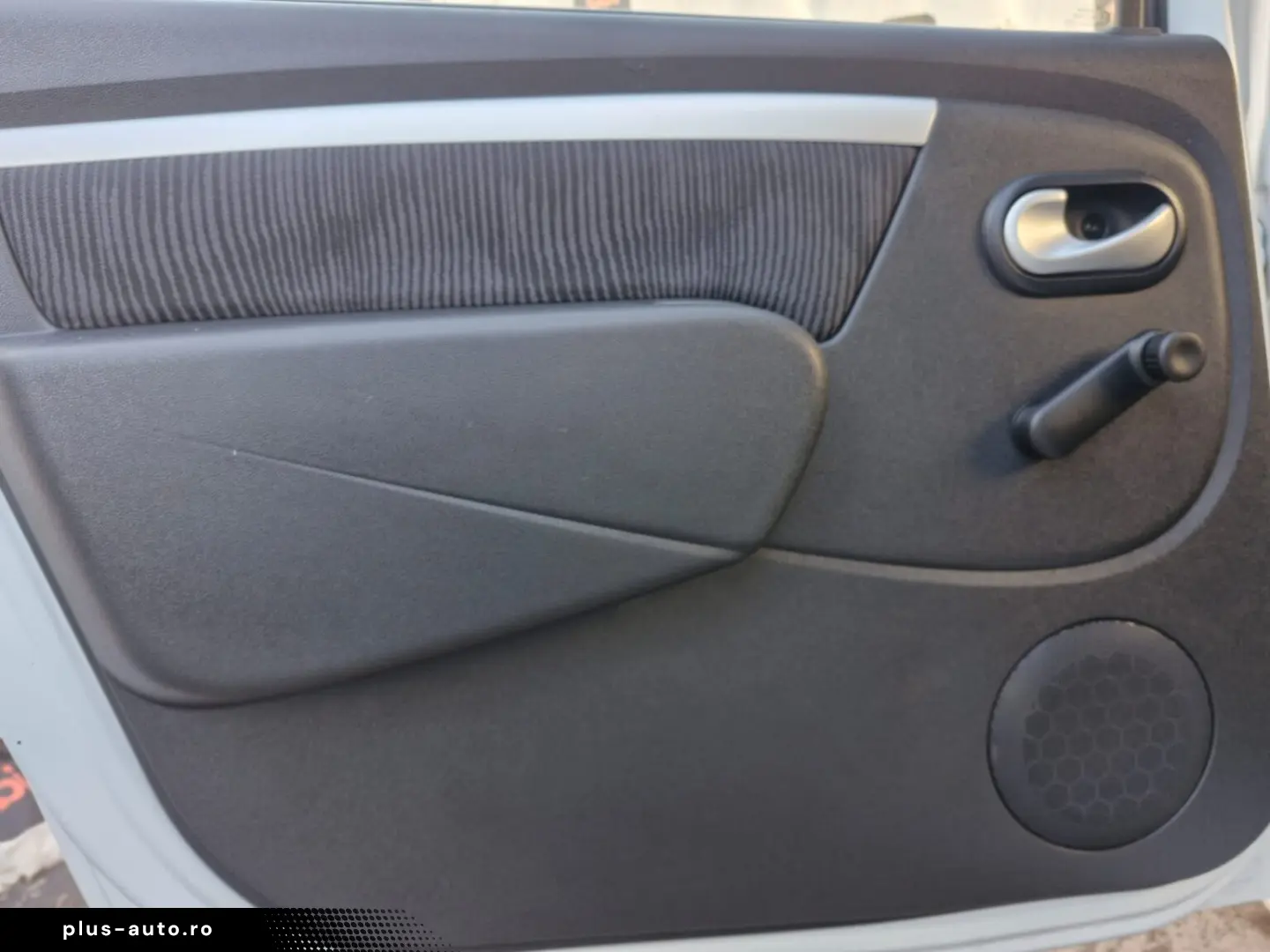 Dacia Logan MCV   Benzină   Manual