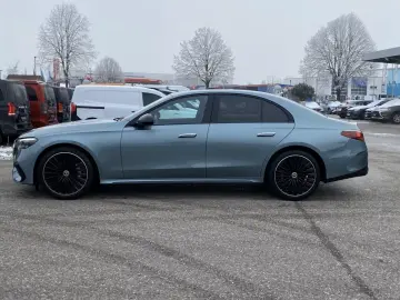 MERCEDES-BENZ E 200 AMG-Adv