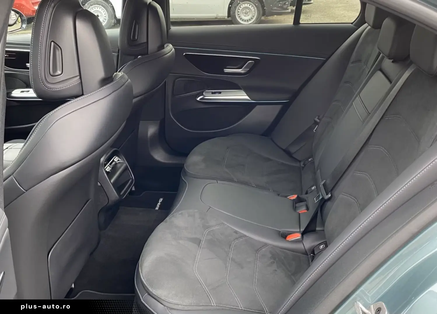 MERCEDES-BENZ E 200 AMG-Adv