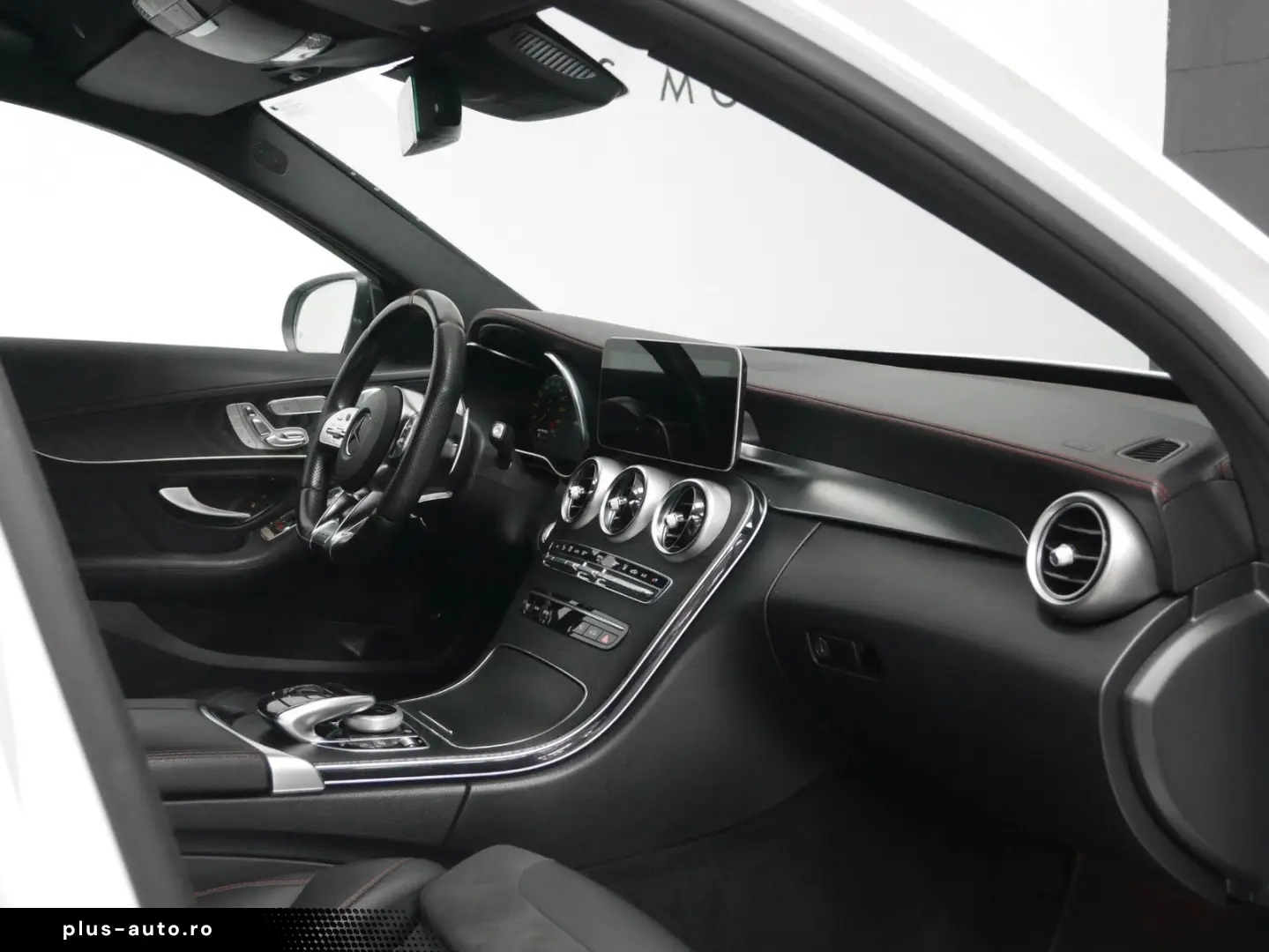 MERCEDES-BENZ C 43 AMG NIGHT BURMESTER Performance AGA