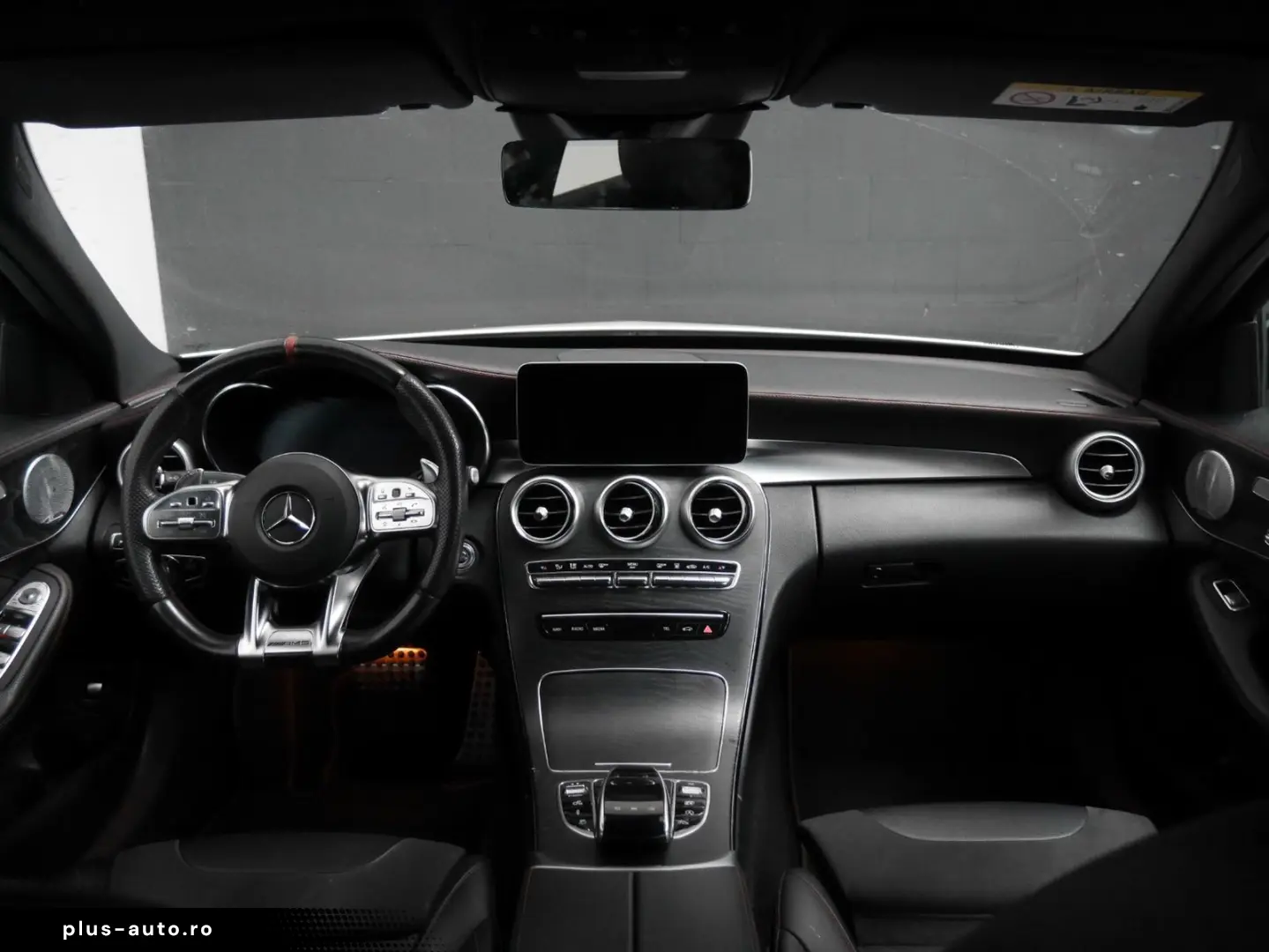 MERCEDES-BENZ C 43 AMG NIGHT BURMESTER Performance AGA