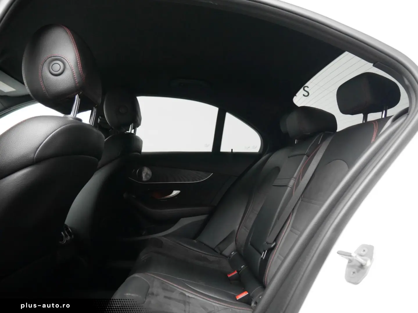 MERCEDES-BENZ C 43 AMG NIGHT BURMESTER Performance AGA