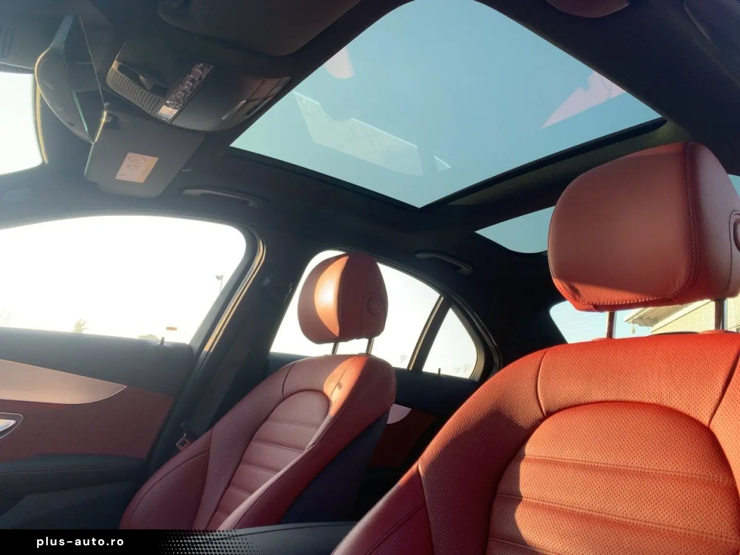 MERCEDES-BENZ C 43 AMG 4M Burm HeadUp KeyGo MBeam S-Dach 360