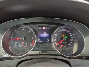 VW Passat Elegance 2.0 TDI DSG