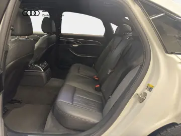AUDI A8 55 TFSI quattro S line Black Pano HuD B&O Ass