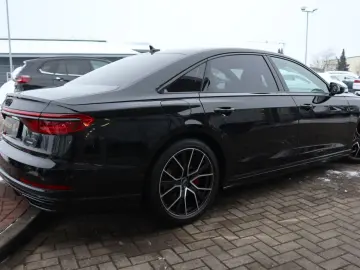 AUDI A8 50 TDI Lang quattro S line Black Edit. Pano