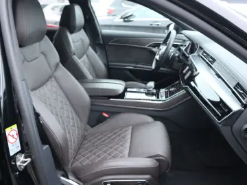 AUDI A8 50 TDI Lang quattro S line Black Edit. Pano