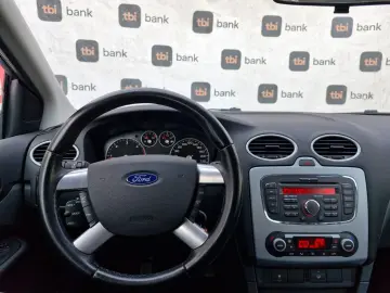 Ford Focus   Diesel   Manual – 2008