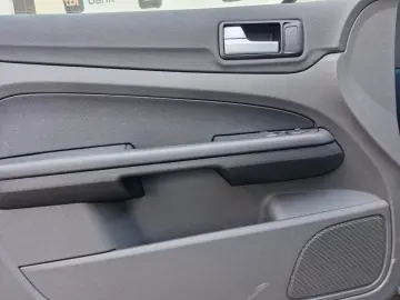 Ford Focus   Diesel   Manual – 2008