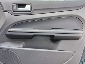 Ford Focus   Diesel   Manual – 2008