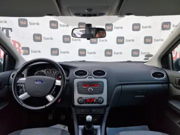 Ford Focus   Diesel   Manual – 2008