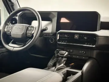 Toyota Land Cruiser 2.8L Exclusive