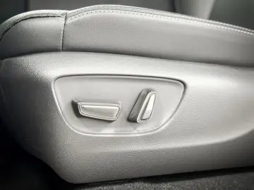 Toyota Land Cruiser 2.8L Exclusive