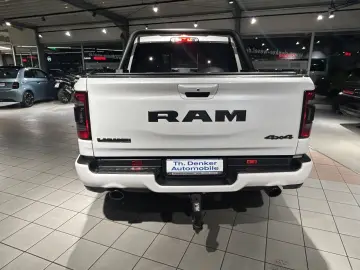 DODGE RAM Laramie Night  Luftfahrwerk  Pano  LED  V8